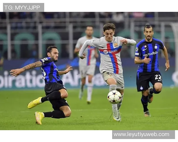 恰尔汗奥卢坚定信念土耳其队全力以赴争取世界杯晋级目标